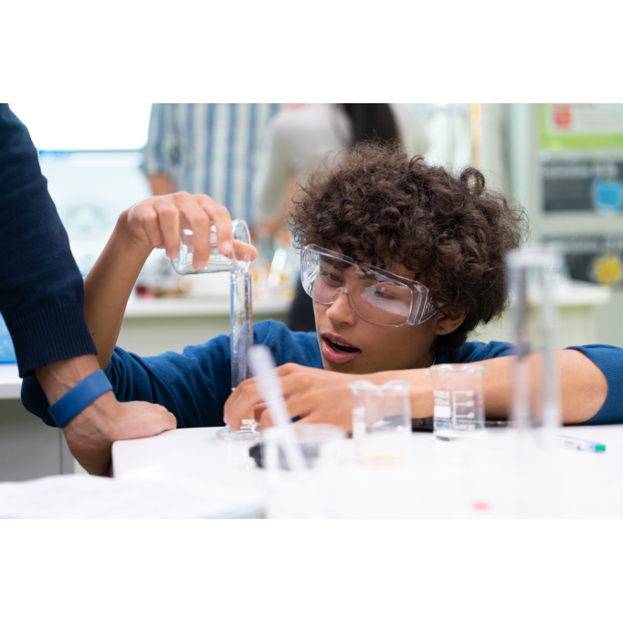 589021059_18434757769105991_2578262830265753939_n